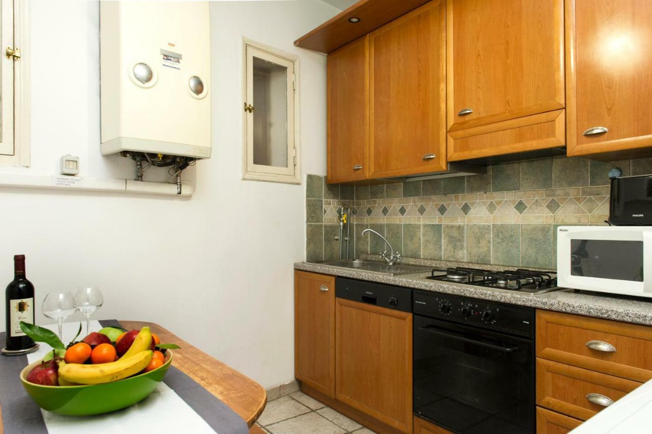 Gregoriana House - Appartamento Con Vista Su Roma Екстериор снимка
